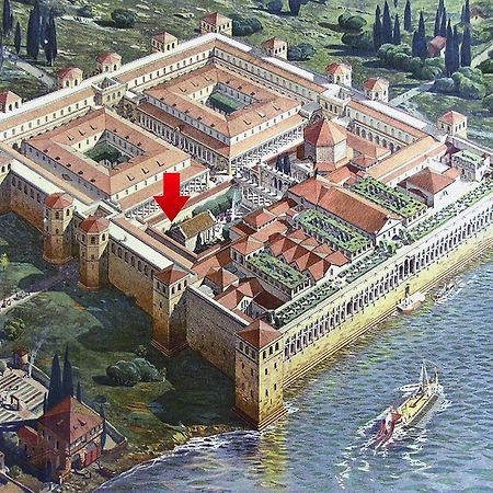 Apartment Roman Heritage Split Kamer foto